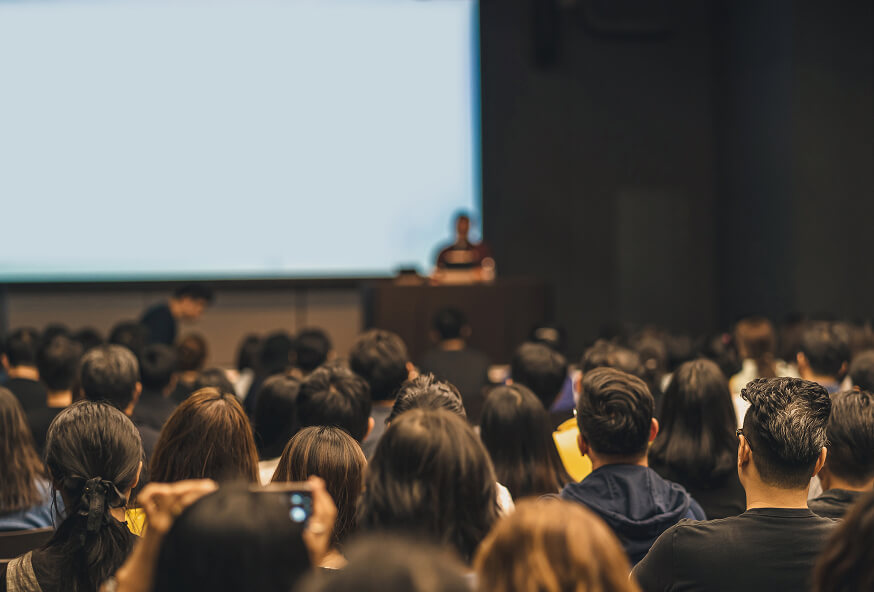 学び続ける力が、あなたの未来を広げる